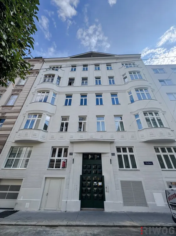Anlegerwohnung // UNBEFRISTET Vermietete Wohnung /// 3-Zimmer mit Balkon - Bild 1