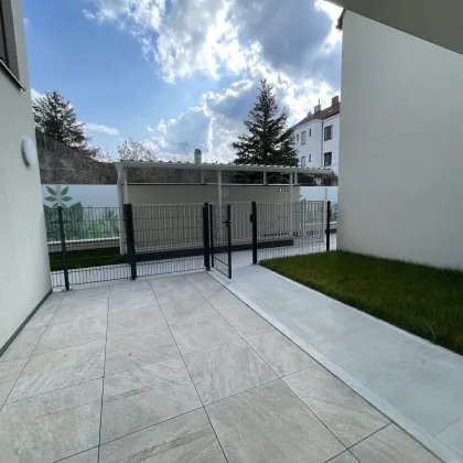 Einmalige Chance: Modernes Townhouse mit zwei Eingängen! - Bild 2