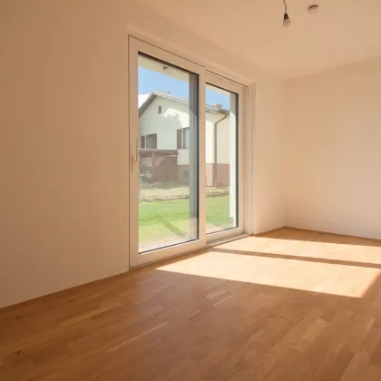 EINFAMILIENHAUS IN RUHELAGE | Ziegelhaus | großzügig, hell & hochwertig ausgestattet | mit Garten & Stellplatz - Bild 3