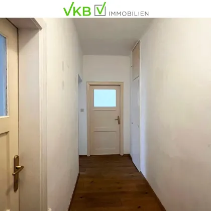 Helle und geräumige 3 - Zimmer Wohnung in ruhiger Nebenstraße mit grünem Innenhof - Bild 2