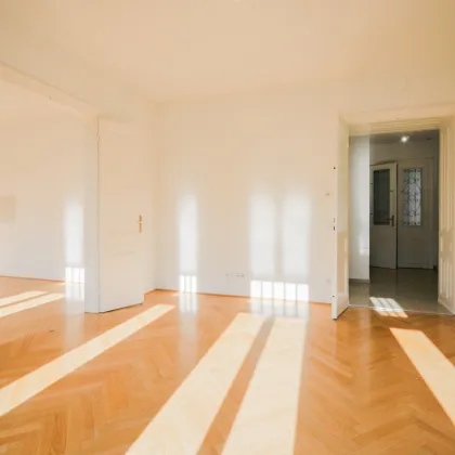 1190 WIEN -TRAUMHAFTER 2-ZIMMER-ALTBAU ZUM VERLIEBEN - Bild 2