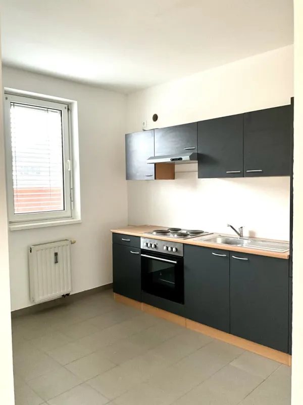 KOFFER PACKEN UND EINZIEHEN! SCHMUCKE KLEINWOHNUNG IN ZENTRALER LAGE VON SPITTAL! - Bild 1