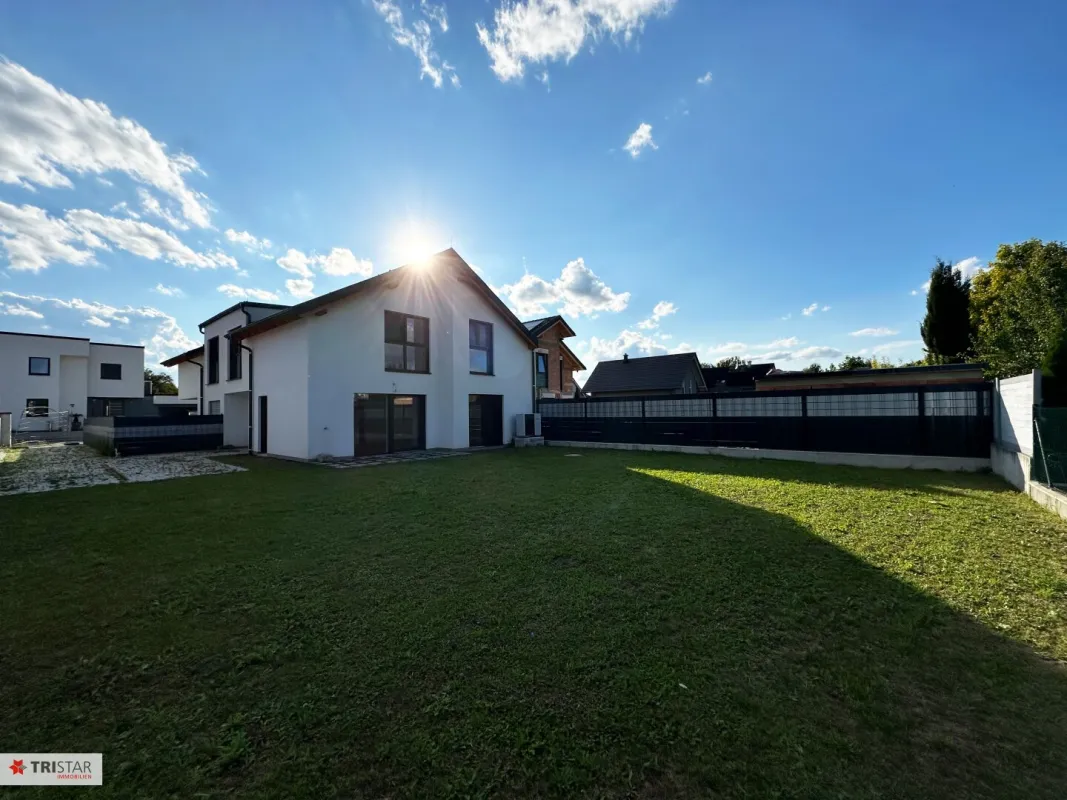 Exklusives Erstbezugs-Doppelhaus in Pottendorf - Bild 1
