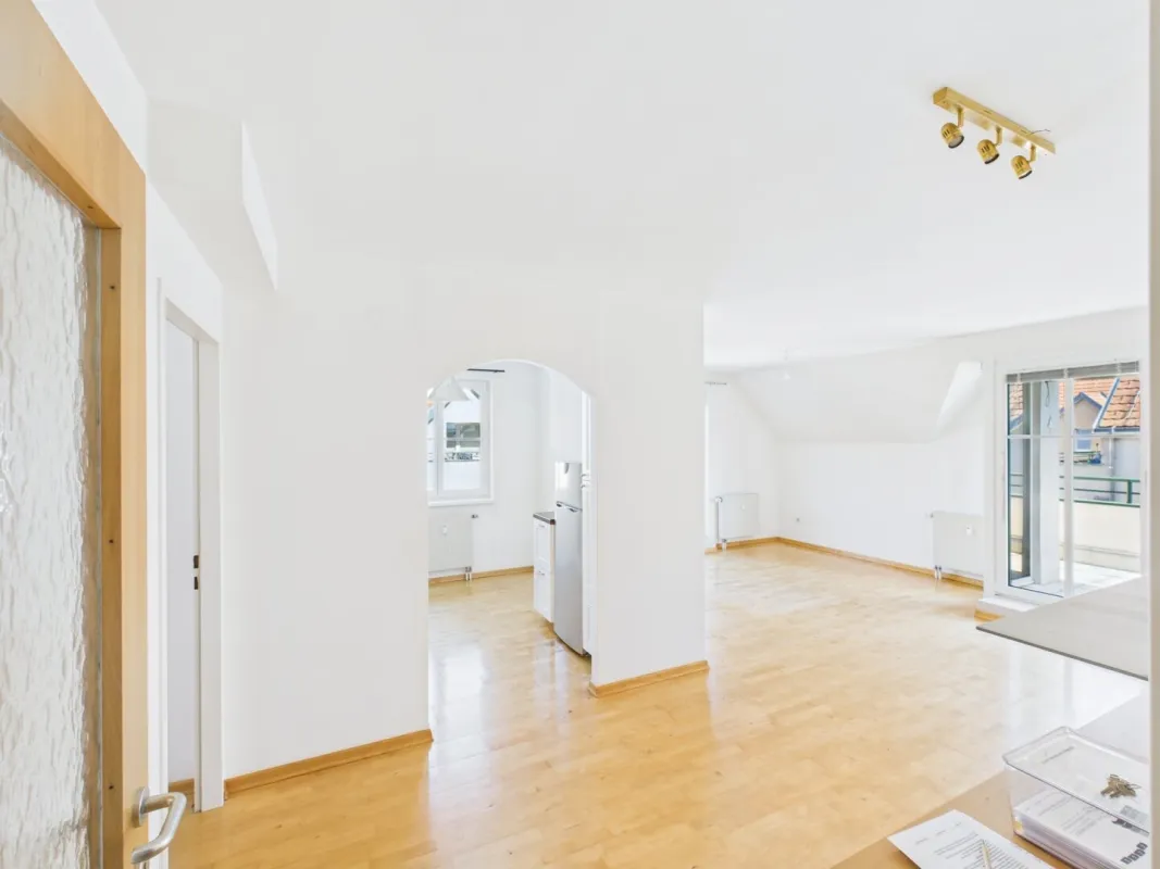 Dachgeschosswohnung in 1220 Wien: 4 Zimmer, 2 Terrassen– Ihr neues Zuhause! - Bild 1