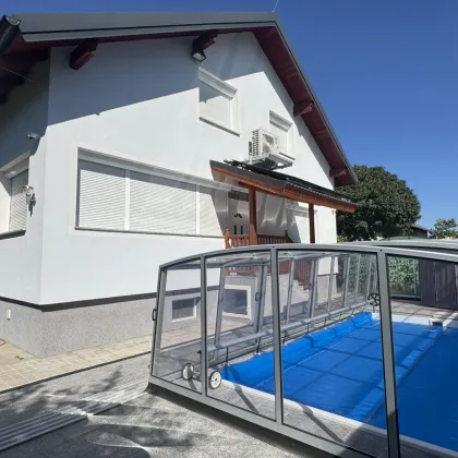 Großes, topausgestattetes Haus mit 8 Zimmer, 2 Terrassen, Garten, Pool- und Wellnessbereich - Bild 2