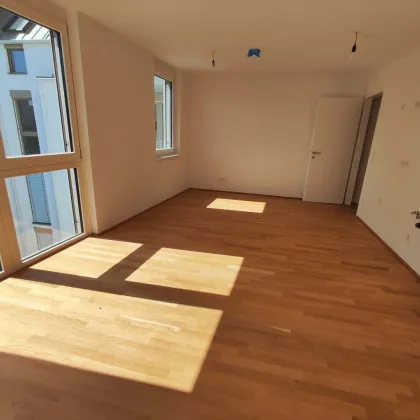 NEUBAU ERSTBEZUG! 2-Zimmer-Apartment mit Balkon im 4. OG in 1210 Wien! Top 2/39 - Bild 3