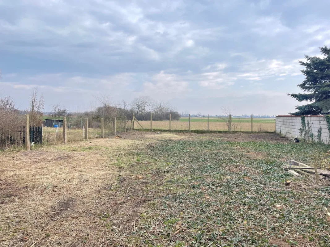 Attraktiver, großer Baugrund in Ruhelage inkl. Altbestand: Ruhelage, alteingesessenes Wohngebiet - Bild 1