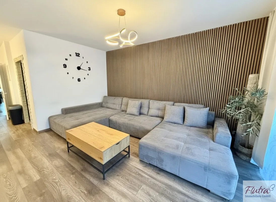Modern renovierte 3-Zimmer-Wohnung mit Loggia in Wels / Nähe Krankenhaus - Bild 1