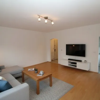 CHARMANTE SINGLEWOHNUNG in S-BAHNNÄHE - Bild 3