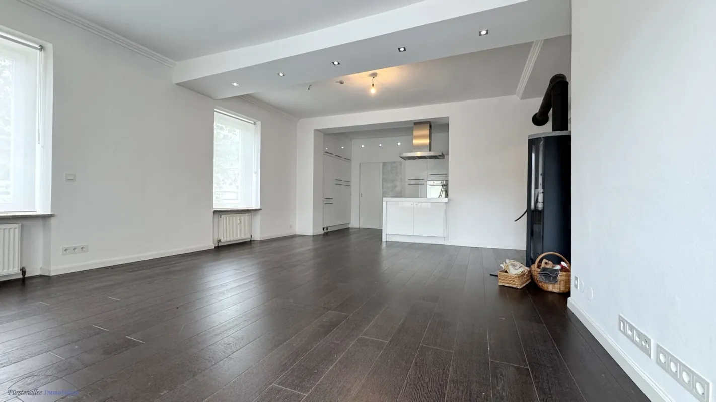 KAUF - SALZBURG STADT - ANDRÄVIERTEL: Große, komfortable 108 m² 4-Zimmer-Altbau-Wohnung mit Süd-West-Balkon - Bild 1