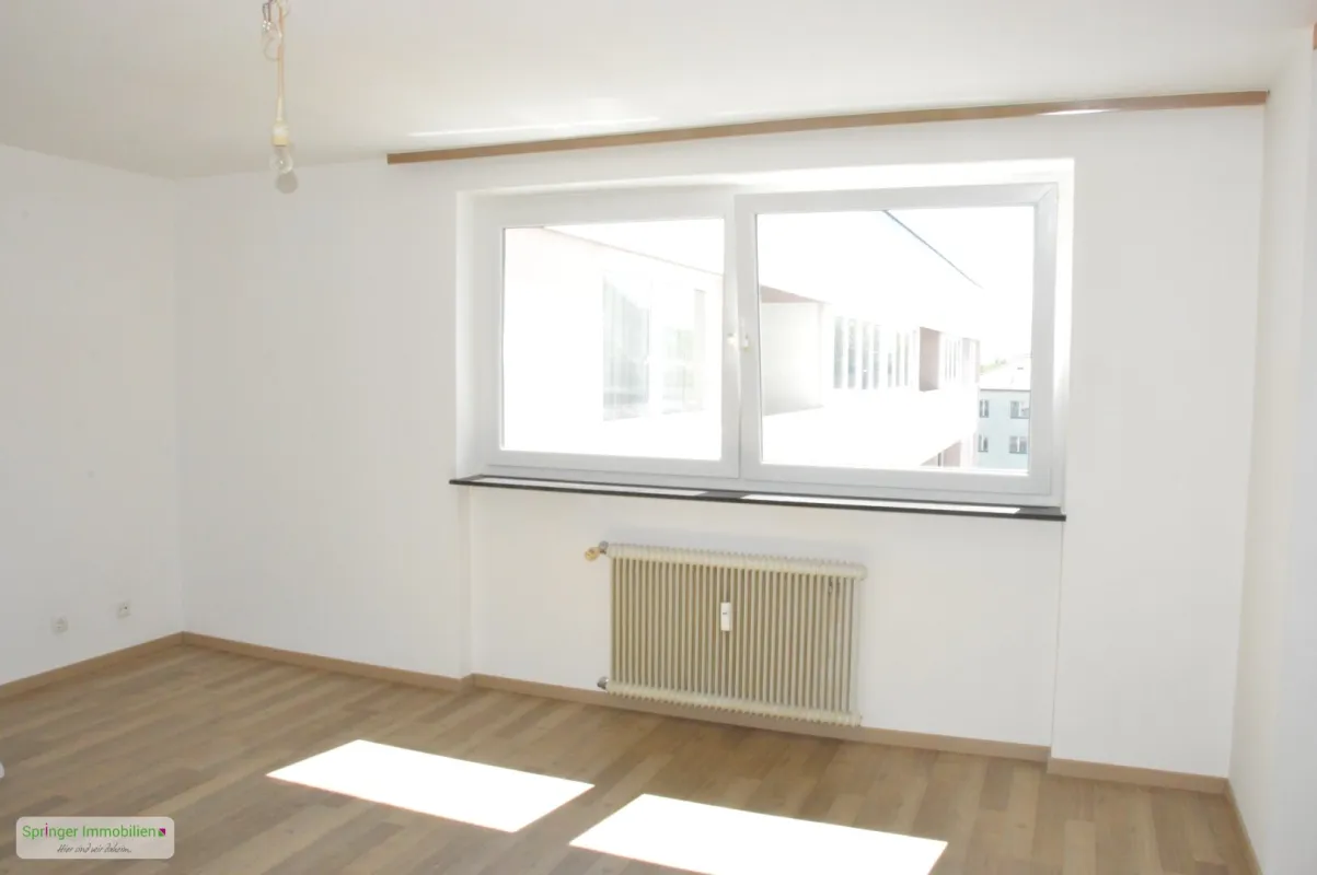 Ideale Groß-Garconniere mit Aussicht! - Bild 1