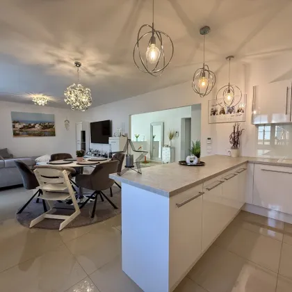 Provisionsfrei! Modernisiertes Einfamilienhaus mit 5 Zimmern & großem Keller! - Bild 3