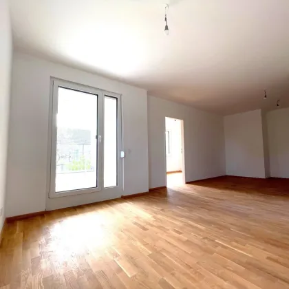 Wunderschöne 4 Zimmerwohnung in Grünruhelage mit Balkon - Bild 2