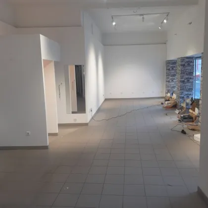 +++ Großzügiges Geschäftslokal zur Miete – direkt am Hauptplatz, Kirchschlag in der Buckligen Welt +++ - Bild 2