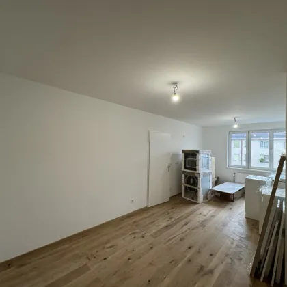 NEU! ERSTBEZUG! Generalsanierte 2 Zimmerwohnung zu vermieten! - Bild 2