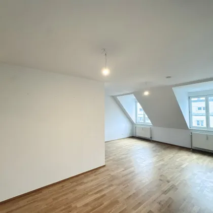 NEU! ERSTBEZUG nach Sanierung! Geräumige 2-Zimmer Dachgeschosswohnung in 1200 zu vermieten! - Bild 2