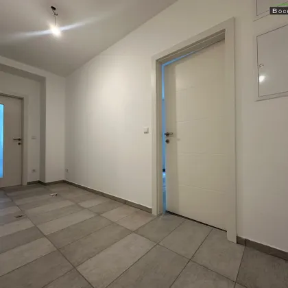 Mietwohnung ++ NEU SANIERT ++ ca. 89,46 m² - Bild 2