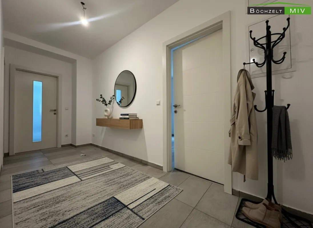Mietwohnung ++ NEU SANIERT ++ ca. 89,46 m² - Bild 1