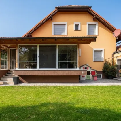 Exklusives Ziegelmassivhaus mit 312 m² Wohnfläche, 9 Zimmern und luxuriöser Ausstattung - Bild 2