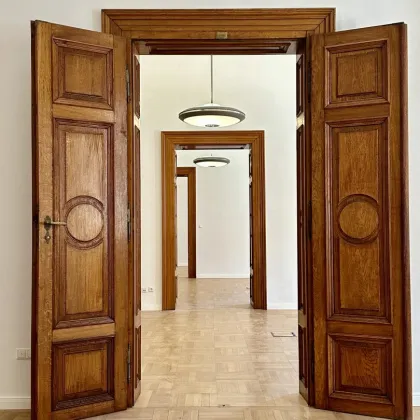 PRÄCHTIGES ALTBAUBÜRO /// SOFORT EINZUGSBEREIT - Bild 2