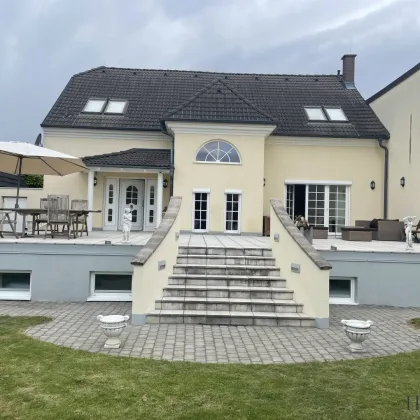 Modernisierte Stilvilla in in Tribuswinkel mit hervorragender Infrastruktur - Bild 2