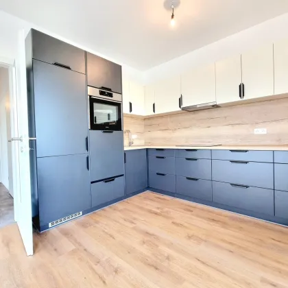 Exklusive 3-Zimmer Wohnung | 68 m² + 22 m² Balkon | Carport inkludiert | € 899 Gesamtmiete - Bild 2