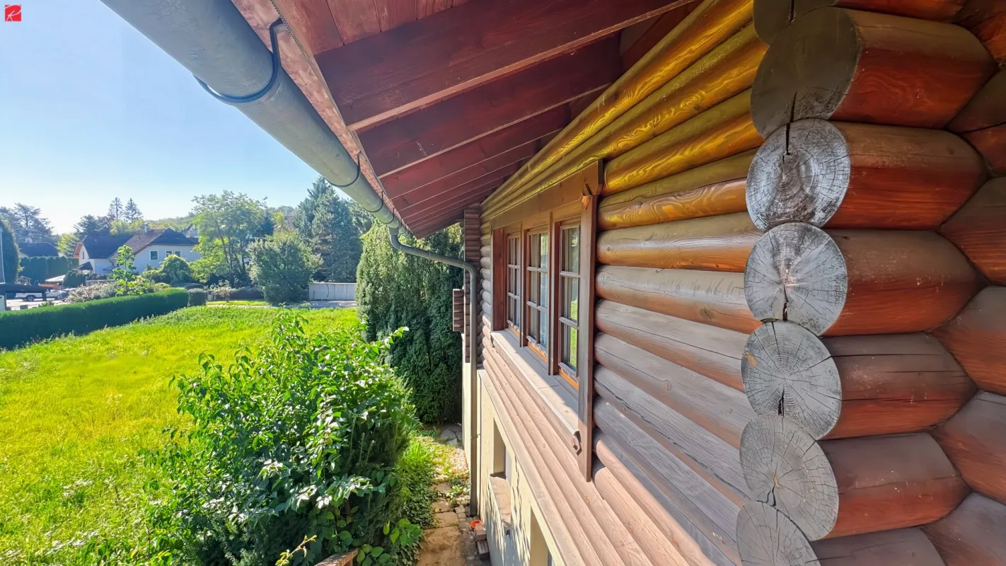 Traumhaftes Blockhaus in Wien Umgebung mit viel Grünfläche - Bild 1