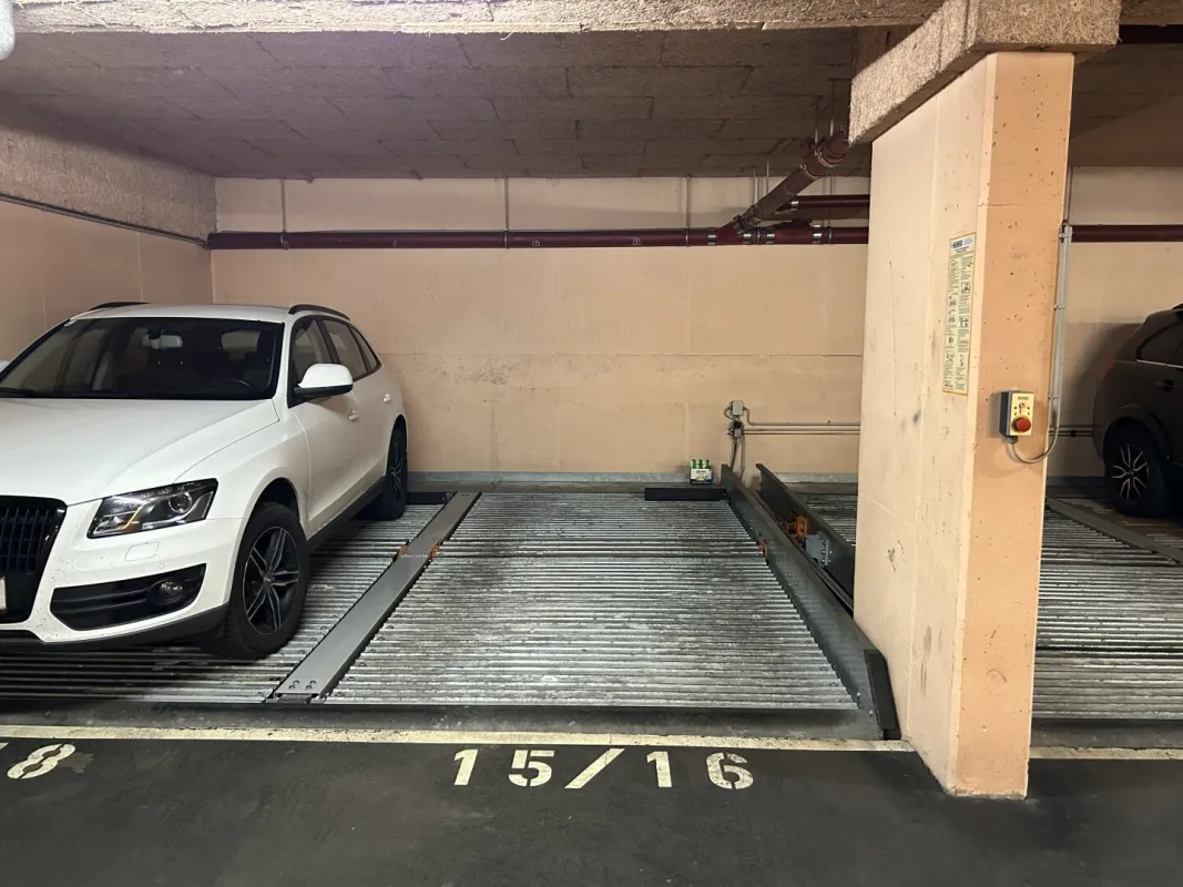 Tiefgaragenplätze Nähe Bahnhof Meidling zu vermieten - Bild 1