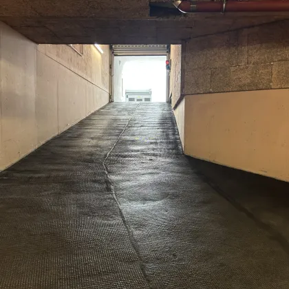 Tiefgaragenplätze Nähe Bahnhof Meidling zu vermieten - Bild 2