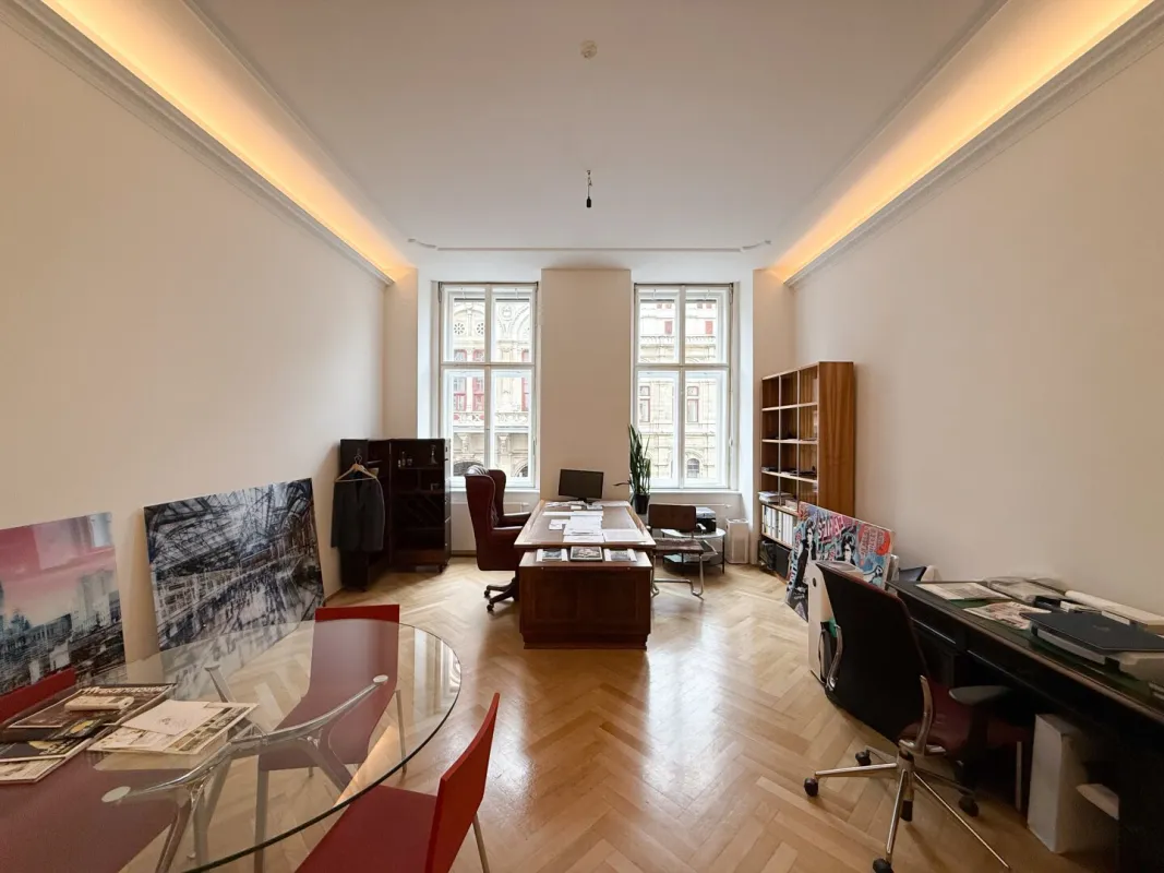 CO-WORKING SPACE ZU VERMIETEN! MIT GARAGENSTELLPLATZ! 1-Zimmer Büro mit Blick direkt auf die Oper zu vermieten - Bild 1