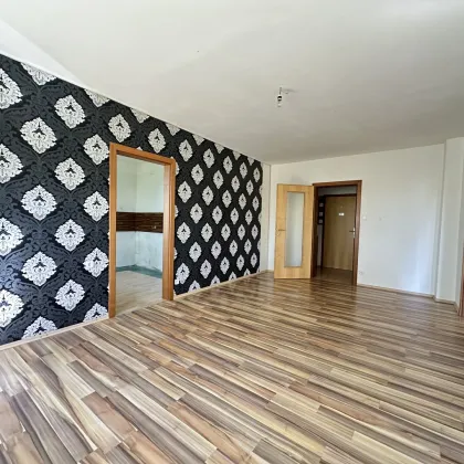 Helle 2-Zimmer-Wohnung im Zentrum von Maria Lanzendorf - Bild 3