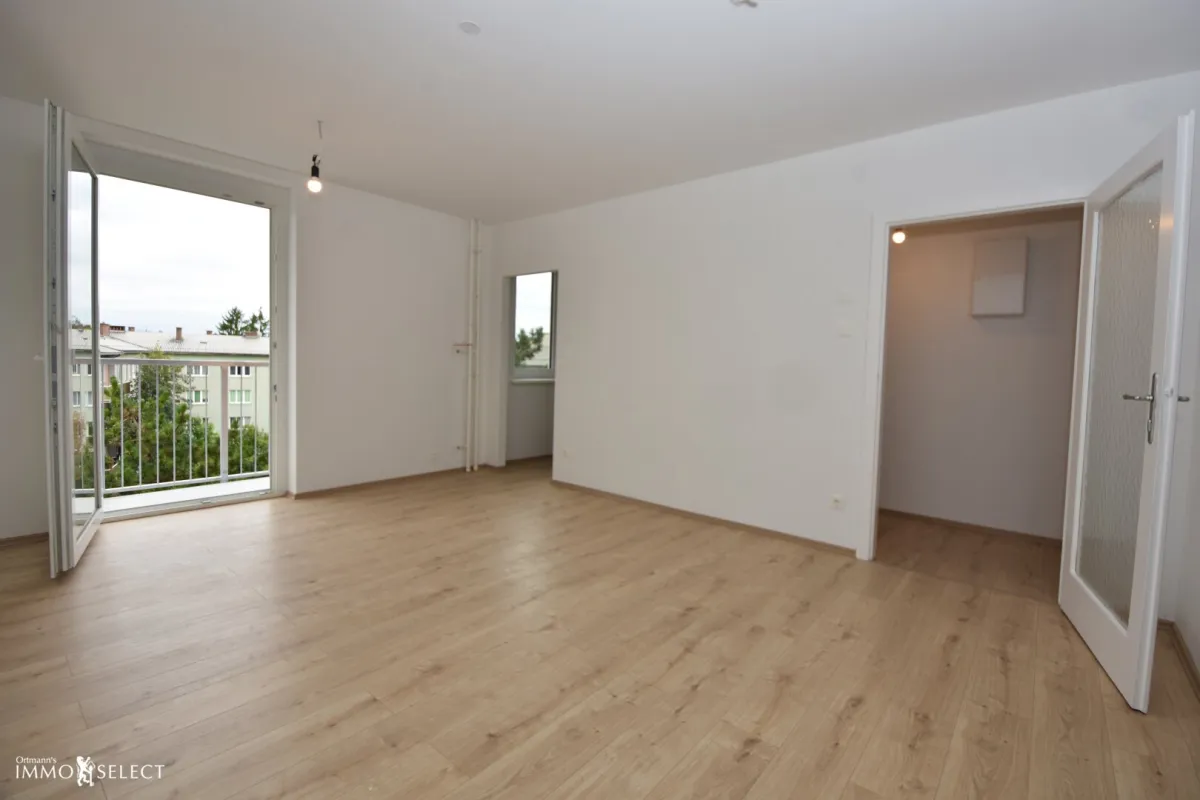 „Licht. Innenhofblick. Bahnhofsnähe. – 2-Zimmer-(Miet) Wohnung mit Südbalkon in 3100 St. Pölten“ - Bild 1