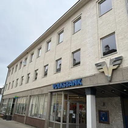 möbliertes und klimatisiertes Büro im Zentrum zu vermieten - Bild 2