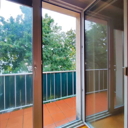 WILLKOMMEN IN UNTERSIEVERING! 3-Raum Wohnung mit Balkon und allerhand Potenzial! - Bild 3