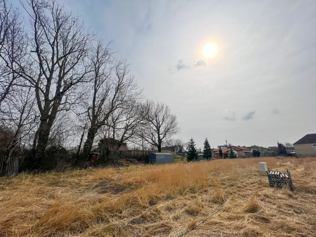 3.960 m2 Grundstück als Lagerfläche, Abstellfläche, Größe frei wählbar! - Bild 1