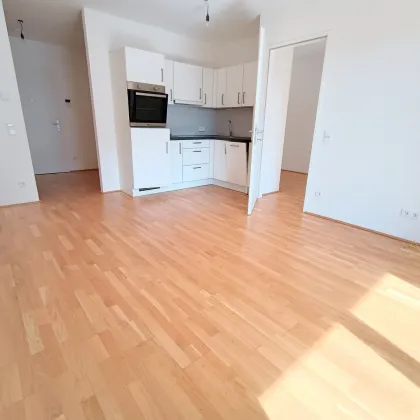 Grünblick mitten in der Stadt: 2-Zimmer-Neubauwohnung in Hofruhelage - Bild 2