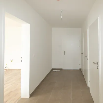 Wunderschöne Erstbezugswohnung mit Balkon - Bild 2