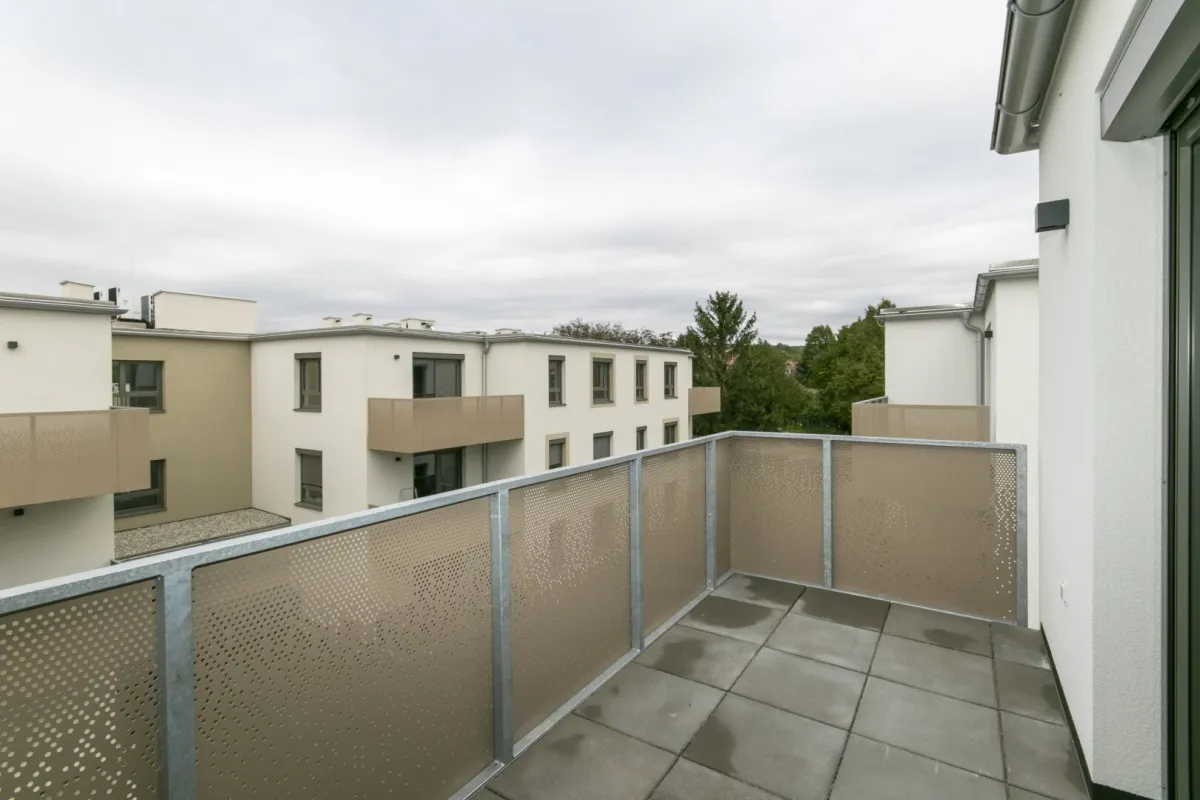 Wunderschöne Erstbezugswohnung mit Balkon - Bild 1