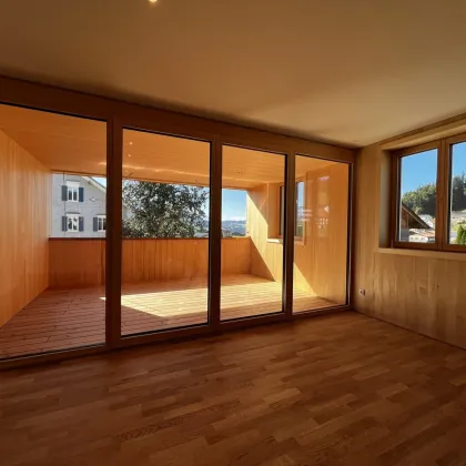 ERSTBEZUG 3-Zimmer-Wohnung mit Terrasse und traumhaftem Sonnenuntergang in Lingenau - Bild 3