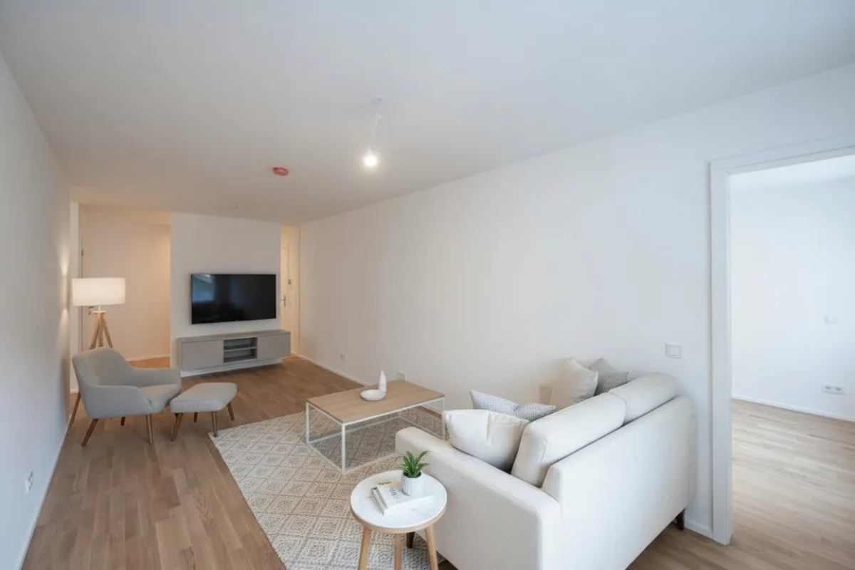 ++NEU++  Außergewöhnliche 3-Zimmer-Wohnung mitten im Herzen der Stadt (1/7) - Bild 1