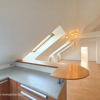 Charmante, helle Dachgeschoßwohnung in Toplage nahe Floridsdorfer Spitz - Bild 3