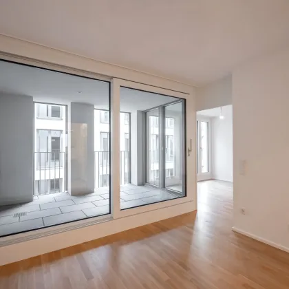 ++NEU++ hochwertige 2-Zimmer-Wohnung mitten im Herzen der Stadt (3/8) - Bild 3