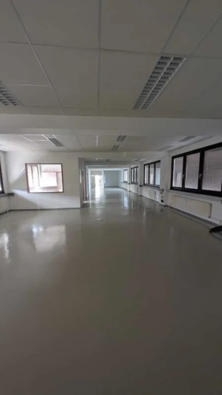 Attraktive Gewerbefläche in Innsbruck: 225 m², jetzt mieten! - Bild 1