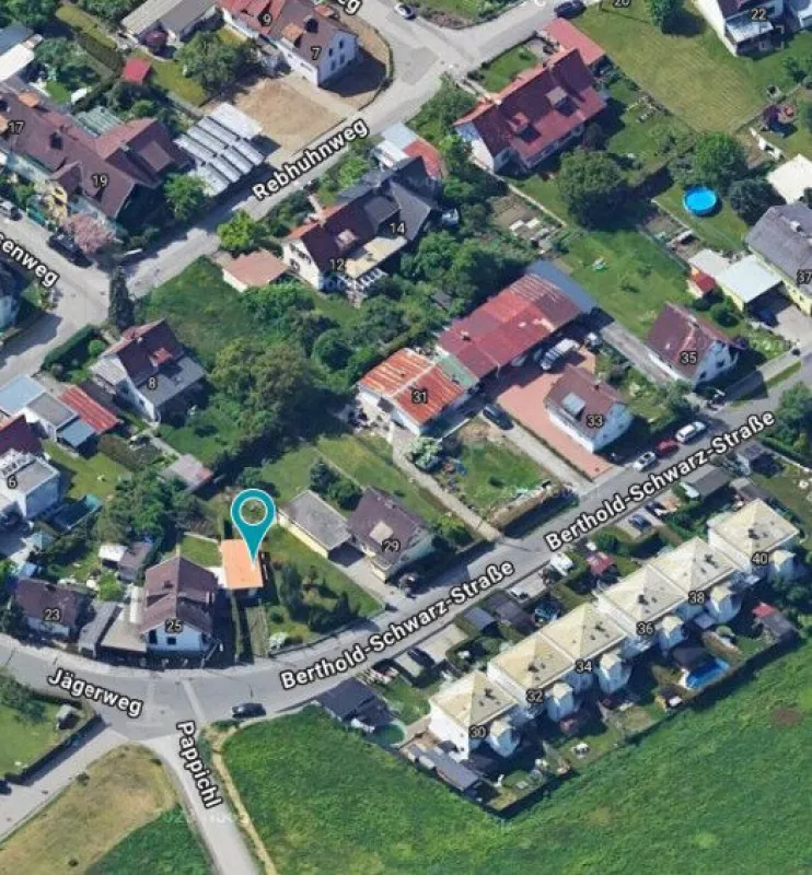 Eingezäuntes Baugrundstück mit Garage in Klagenfurt - St Veiterstrasse - Tessendorf - Ehrental - Berthold-Schwarz- Strasse ohne Bau Zwang : 508 m² für nur 99.500 € – Garage & Stellplatz inklusive! - Bild 1