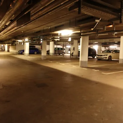 Garagenplätze gleich bei U4/U6 Längenfelgasse - Bild 2