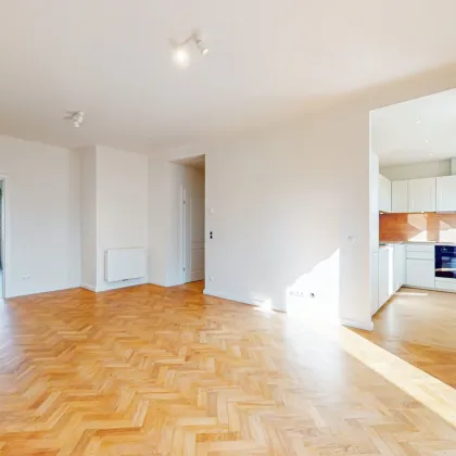 BALKONTRAUM BEI DER HOHEN WARTE | HOCHWERTIG SANIERTE 2-ZIMMERWOHNUNG - Bild 2