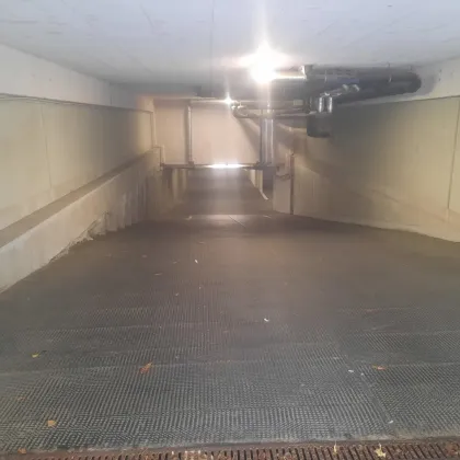 Tiefgaragenplatz Nähe U4/U6 Längenfeldgasse - Bild 3