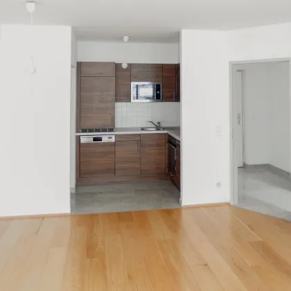 Moderne 2-Zimmerwohnung in zentraler Lage - Bild 2