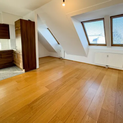Moderne 3-Zimmer-Maisonettwohnung mit zwei schönen Terrasse - Bild 2