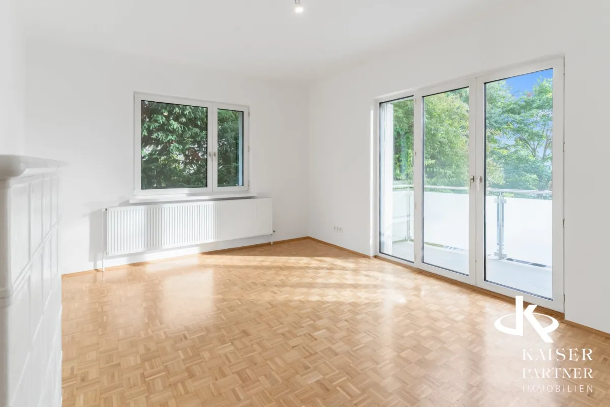 Neurenovierte 6-Zimmer-Wohnung mit  Terrasse in den Garten, Balkonen und Grünblick! - Bild 1